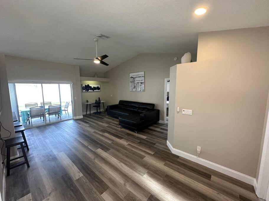 ספרינג היל Manatee Oasis Weeki Wachee Family Fun Pool Home מראה חיצוני תמונה